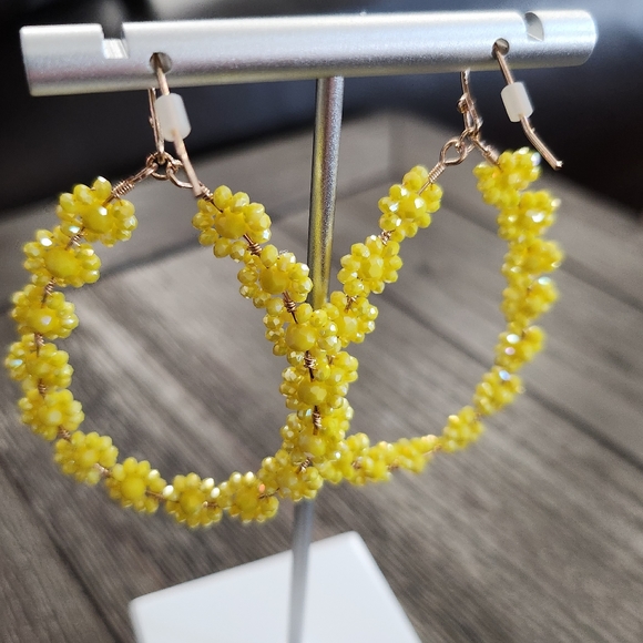 Flower Earrings - Picture 16 of 16